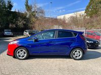 Gebraucht Ford Fiesta Titanium 125 PS (91 kW) 2014 Blau Kleinwagen