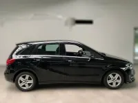 Gebraucht Mercedes B180 122 PS (89 kW) 2015 Schwarz Kleinwagen