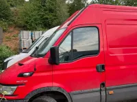 Gebraucht Iveco Daily 2005 Rot Van