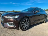 Gebraucht Volvo V60 Inscription 190 PS (139 kW) 2020 Braun Kombi