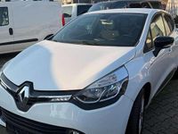 Gebraucht Renault Clio IV LIMITED 73 PS (53 kW) 2016 Gletscherweiss Kleinwagen