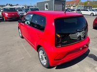 Second-hand VW up! Beats 90 CP (66 kW) 2017 Roșu Hatchback