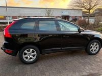 Gebraucht Volvo XC60 Kinetic 163 PS (119 kW) 2012 Schwarz SUV