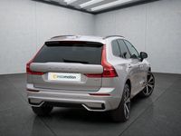 Gebraucht Volvo XC60 Plus 197 PS (144 kW) 2024 Silber SUV