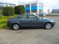 Gebraucht Audi A4 Attraction 143 PS (105 kW) 2010 Grau Limousine