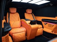 Gebraucht Mercedes V300 237 PS (174 kW) 2024 Schwarz Van / Kleinbus