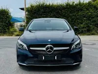Gebraucht Mercedes CLA220 177 PS (130 kW) 2016 Blau Coupé