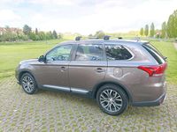 Gebraucht Mitsubishi Outlander Top 150 PS (110 kW) 2017 Braun SUV