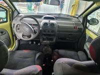 Gebraucht Renault Twingo 58 PS (42 kW) 2001 Gelb Kleinwagen