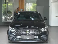 Gebraucht Mercedes E300 AMG line 320 PS (235 kW) 2023 Schwarz