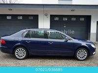 gebraucht Skoda Superb 2.0 TDI Exclusive DSG LEDER+NAVI+StHzg+AHK+ALU+PDC