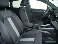 Gebraucht Audi A3 Ambiente 204 PS (150 kW) 2025 Gletscherweiß Limousine