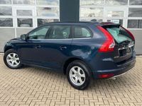 gebraucht Volvo XC60 Momentum*Aut*ACC*Xenon*Cockpit digital*Blis