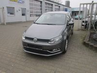 Gebraucht VW Polo Highline 90 PS (66 kW) 2014 Grau metallic Limousine