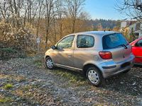 Gebraucht Toyota Yaris 65 PS (47 kW) 2005 Grau Kleinwagen