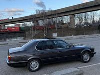 Second-hand BMW 730 188 CP (138 kW) 1990 Berlinǎ