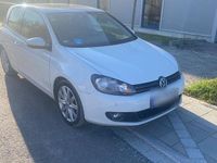 Gebraucht VW Golf VI Highline 140 PS (102 kW) 2009 Weiß Kleinwagen