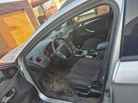 Gebraucht Ford Mondeo 140 PS (102 kW) 2009 Silber Kombi