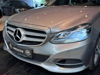 Gebraucht Mercedes E250 Avantgarde 204 PS (150 kW) 2015 Silber Limousine