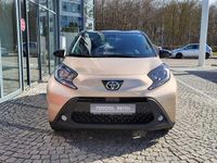 Gebraucht Toyota Aygo X Pulse 72 PS (52 kW) 2023 Ginger beige / night sky black SUV