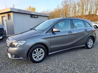 Gebraucht Mercedes B180 122 PS (89 kW) 2011 Grau Van / Kleinbus