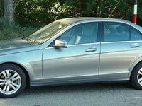 Gebraucht Mercedes C180 156 PS (114 kW) 2011 Palladiumsilber Limousine
