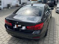 gebraucht BMW 530 Luxury 2020 54.250 km top unfallfrei