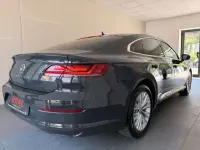 Gebraucht VW Arteon 150 PS (110 kW) 2019 Grau Kleinwagen