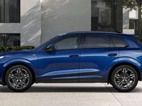 Neu Audi Q3 S-Line 204 PS (150 kW) 2025 Navarrablau metallic SUV