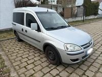 Gebraucht Opel Combo 90 PS (66 kW) 2005 Silber Van / Kleinbus