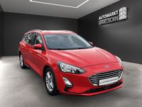 Gebraucht Ford Focus Cool & Connect 125 PS (91 kW) 2022 Rot Kombi