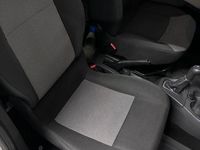 Gebraucht Dacia Dokker 102 PS (75 kW) 2016 Weiß Van / Kleinbus