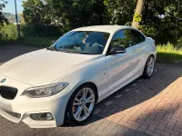 Gebraucht BMW 220 Sport Line 200 PS (147 kW) 2014 Weiß Coupé