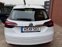 Gebraucht Opel Insignia Selection 136 PS (100 kW) 2017 Weiß Kombi