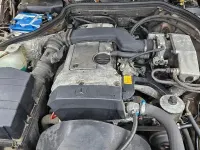 Gebraucht Mercedes E220 150 PS (110 kW) 1993 Gold Kombi