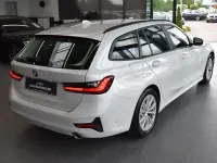 Gebraucht BMW 320 Advantage 190 PS (139 kW) 2022 Weiß Kombi