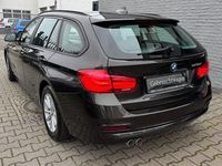 Gebraucht BMW 320 Advantage 190 PS (139 kW) 2017 Grau Kombi