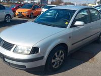 Gebraucht VW Passat Trendline 101 PS (74 kW) 1998 Silber Limousine