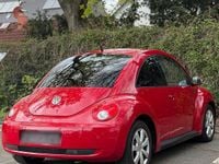 Gebraucht VW New Beetle 102 PS (75 kW) 2006 Rot Kleinwagen