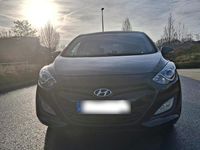 Gebraucht Hyundai i30 110 PS (80 kW) 2014 Schwarz Limousine