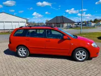 Używany Toyota Corolla Sol 116 KM (85 kW) 2005 Czerwony Kombi