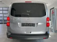 Neu Opel Vivaro-e Combi 179 PS (131 kW) 2026 Grau Van / Kleinbus