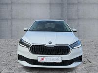 Gebraucht Skoda Fabia Active 80 PS (58 kW) 2021 Weiß Kleinwagen