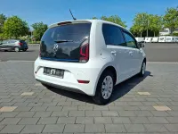 Gebraucht VW e-up! 61 kW (83 PS) 2021 Weiß Kleinwagen