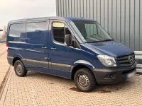 Gebraucht Mercedes Sprinter 114 PS (83 kW) 2017 Stahlblau Van