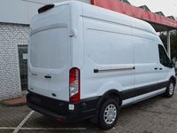 Gebraucht Ford Transit Trend 131 PS (96 kW) 2024 Weiß Limousine