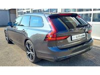 Gebraucht Volvo V90 Plus 197 PS (144 kW) 2022 Platinum grey / metallic (metallic) Kombi