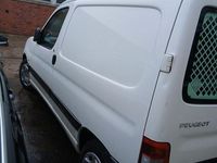 Gebraucht Peugeot Partner Filou 75 PS (55 kW) 2007 Weiß Van / Kleinbus