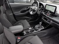 Gebraucht Hyundai i30 Advantage 140 PS (102 kW) 2024 Grau Kombi