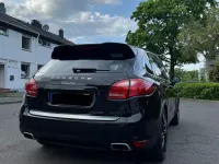Używany Porsche Cayenne 245 KM (180 kW) 2013 Czarny SUV